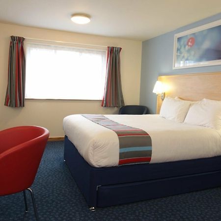 Travelodge Sheffield Central Exterior photo